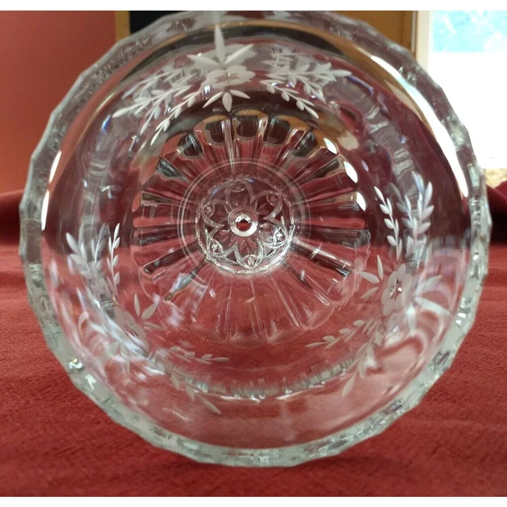 ETCHED CLEAR GLASS FLUTED CRYSTAL‎ FOOTED 10.75